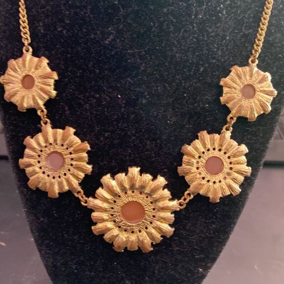Vintage Statement Necklace Orange Gold Flower Bold Costume Jewelry Retro Chic - Picture 3 of 3